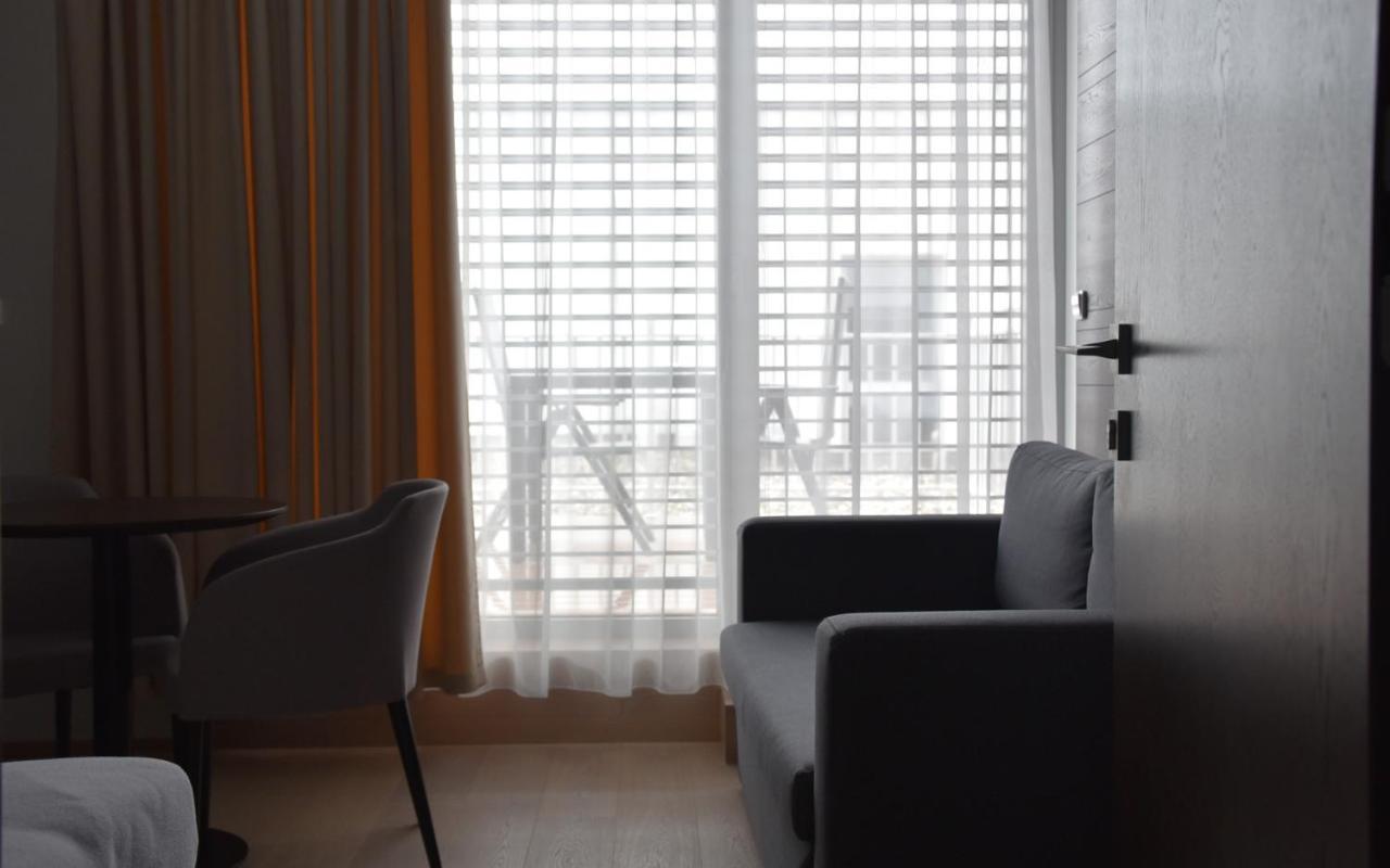 Hotel Harmony Medical & Wellness-Free Parking, 1,8Km From The Center Кромержиж Экстерьер фото