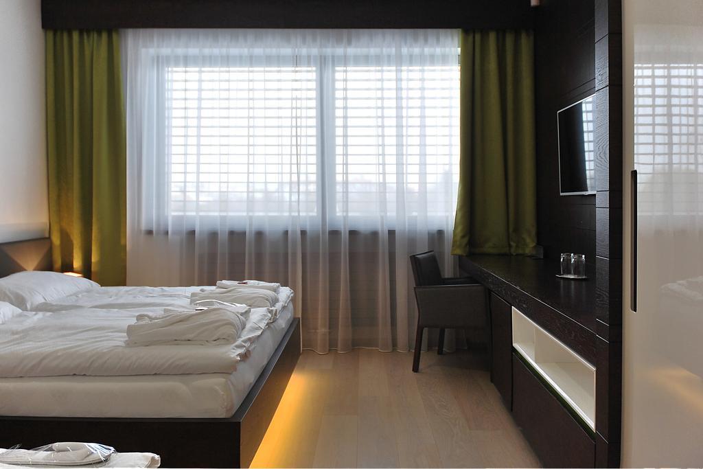 Hotel Harmony Medical & Wellness-Free Parking, 1,8Km From The Center Кромержиж Номер фото
